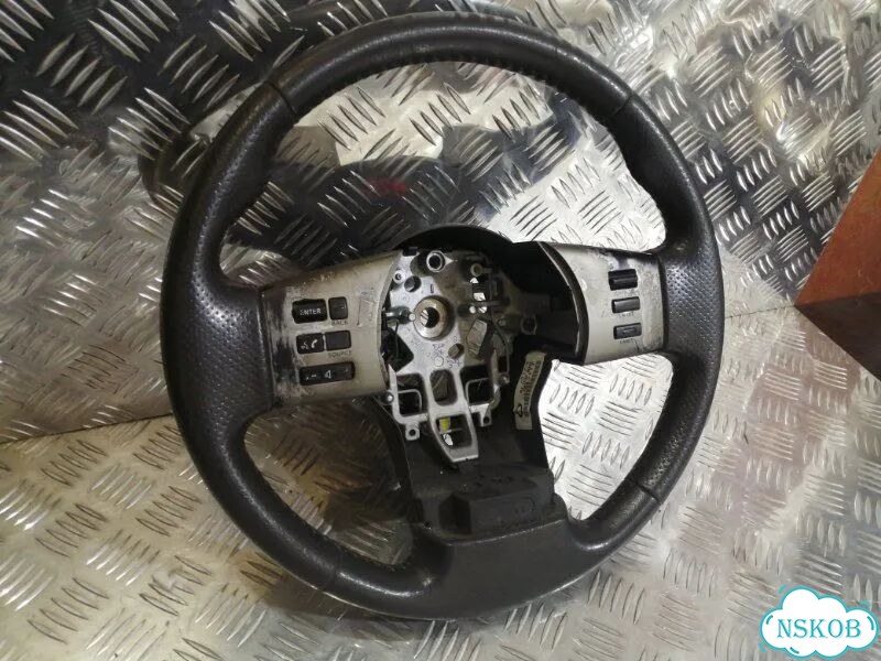 Руль Nissan Pathfinder R51 YD25ddti 2007 фото 2
