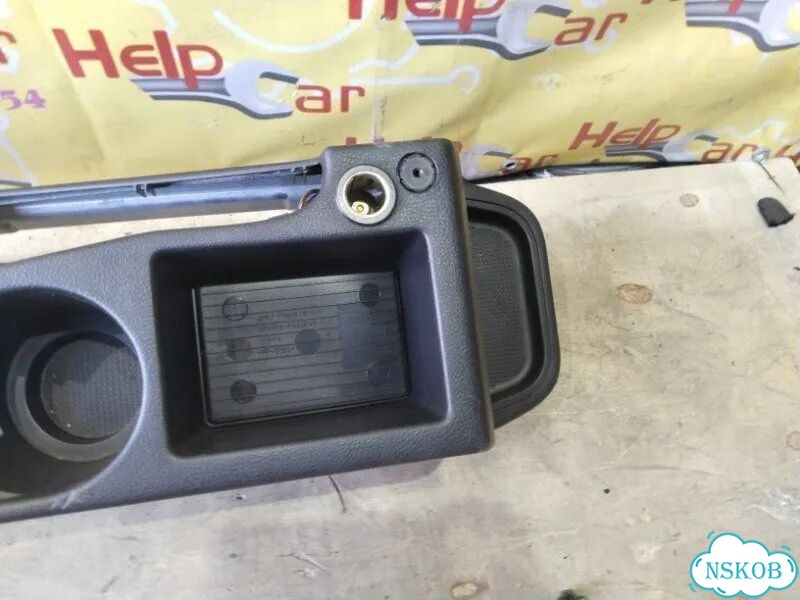 Подлокотник Land Rover Freelander L359 224DT 2010 фото 4