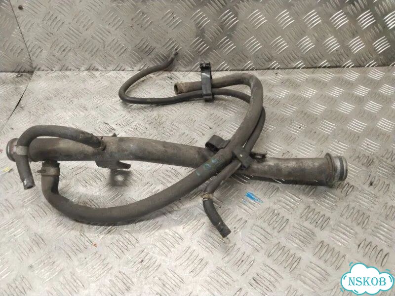 Патрубок системы охлаждения Nissan Pathfinder R51 фото 1