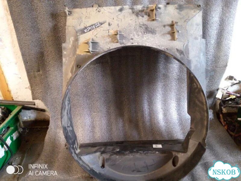 Кожух радиатора Land Rover Discovery L319 276DT фото 1