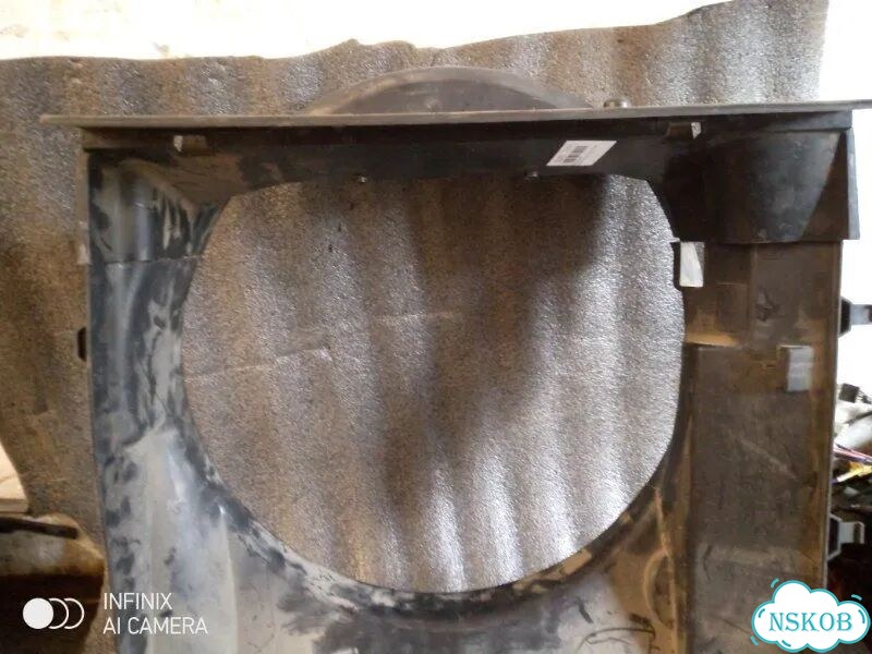 Кожух радиатора Land Rover Discovery L319 276DT фото 4