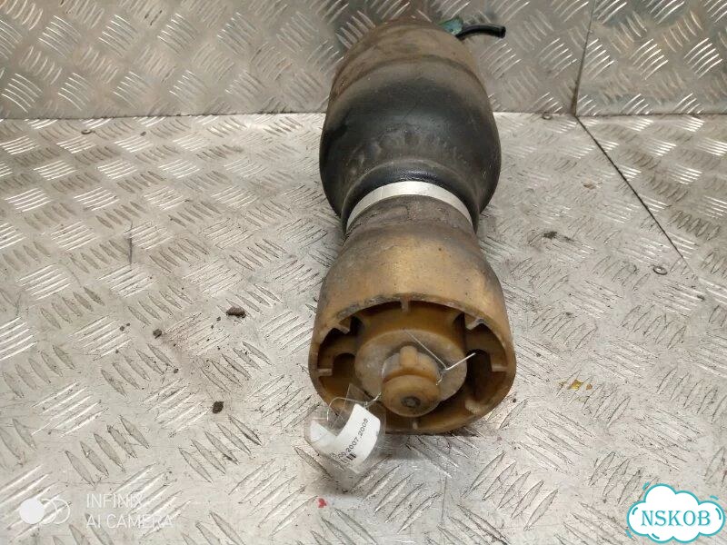 Подушка пневмоподвески BMW X5 E53 M57D30 (306D2) фото 3