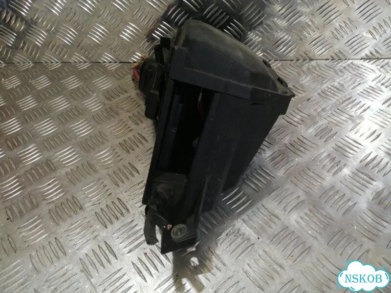 Блок предохранителей Land Rover Freelander L359 фото 6