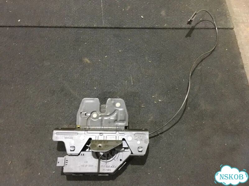 Замок двери задний Land Rover Range Rover L322 фото 2