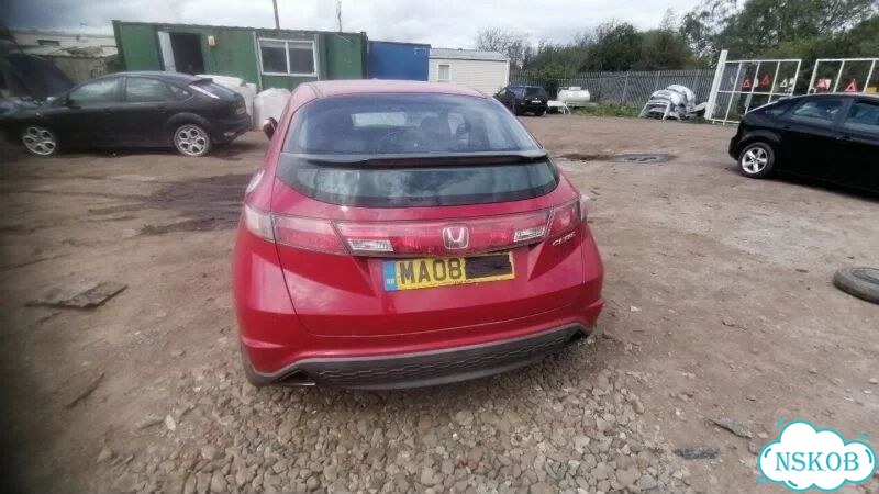 Рампа топливная Honda Civic FK2 R18A2 2008 фото 10