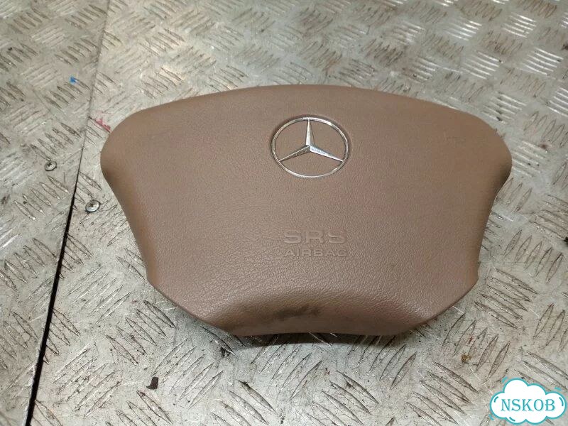 Подушка безопасности водителя Mercedes-Benz фото 1