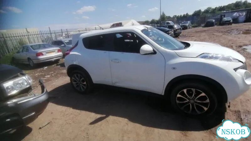 Трубка кондиционера Nissan Juke YF15 HR16DE 2012 фото 10