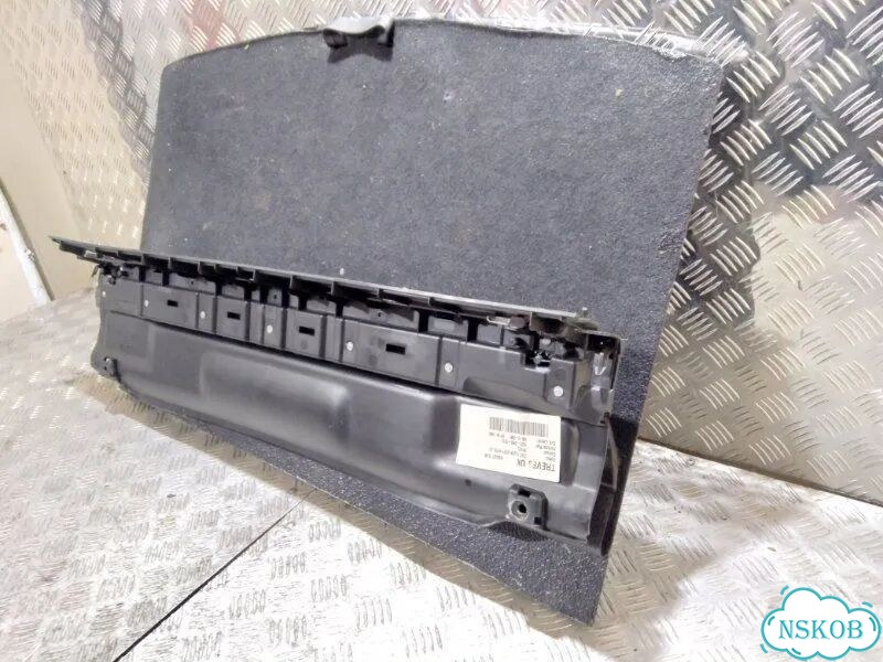 Пол багажника Honda Civic 5D R18A2 2007 фото 3
