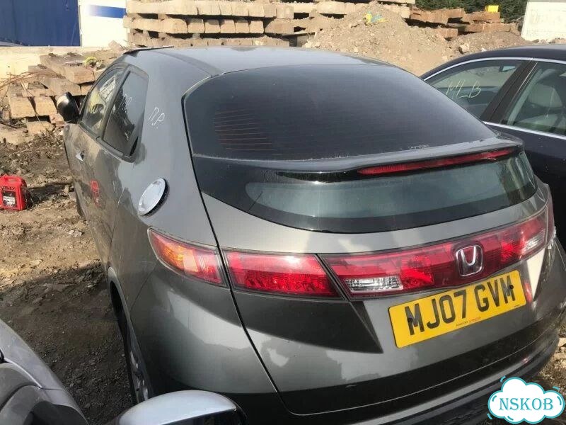 Пол багажника Honda Civic 5D R18A2 2007 фото 7