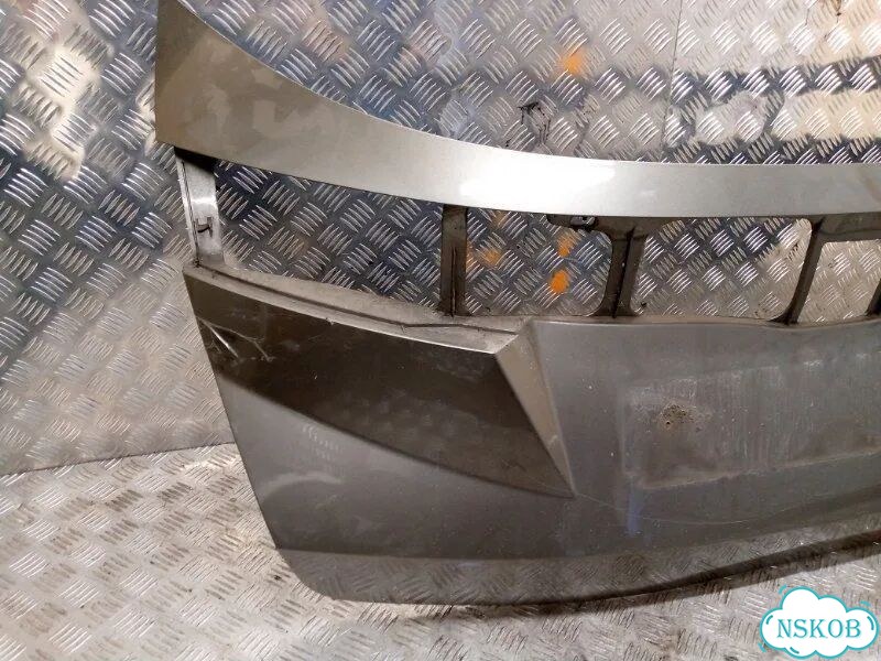 Накладка крышки багажника Honda Civic 5D R18A2 фото 2