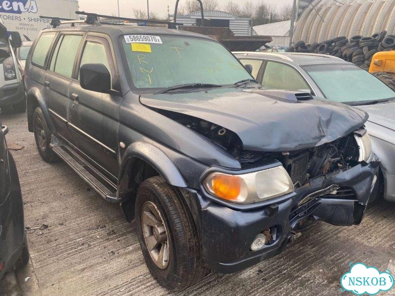 Блок реле Mitsubishi Pajero Sport K94W 4D56 2006 фото 3