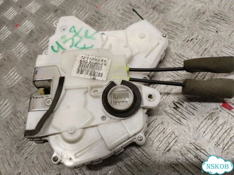 Замок двери передний правый Honda Civic 5D R18A2 фото 4