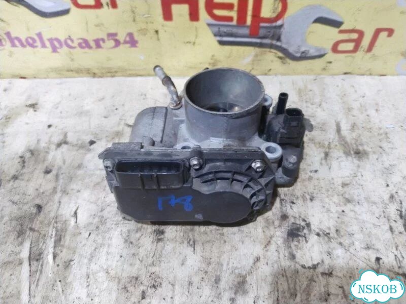 Дроссельная заслонка Honda Civic FK2 R18A2 2008 фото 2