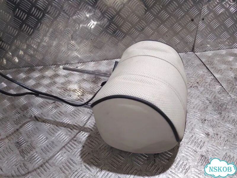 Подголовник Land Rover Range Rover L322 428PS фото 4