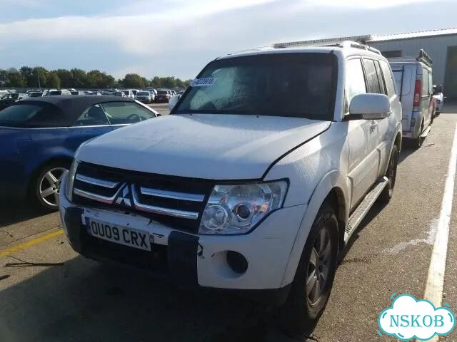 Стабилизатор передний Mitsubishi Pajero V98W 4M41 фото 3