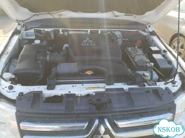 Стабилизатор передний Mitsubishi Pajero V98W 4M41 фото 6