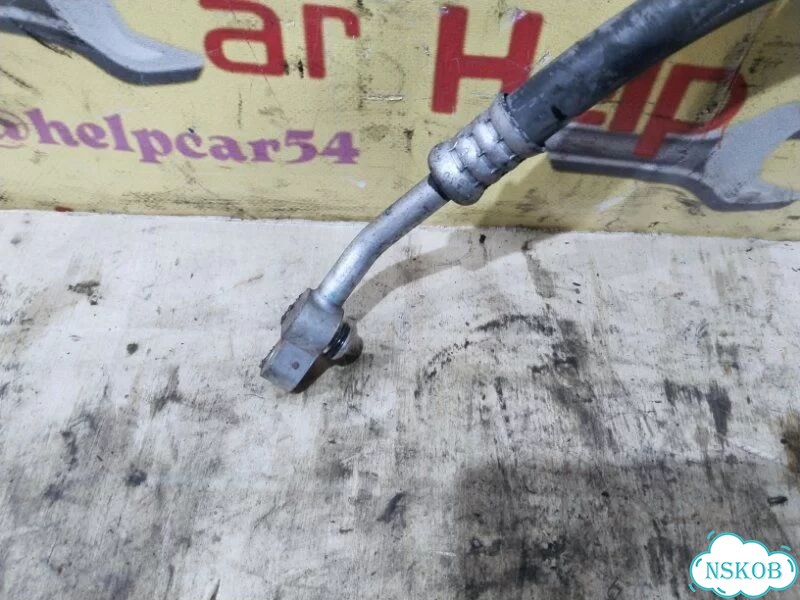 Трубка кондиционера Honda Civic FK2 R18A2 2008 фото 4