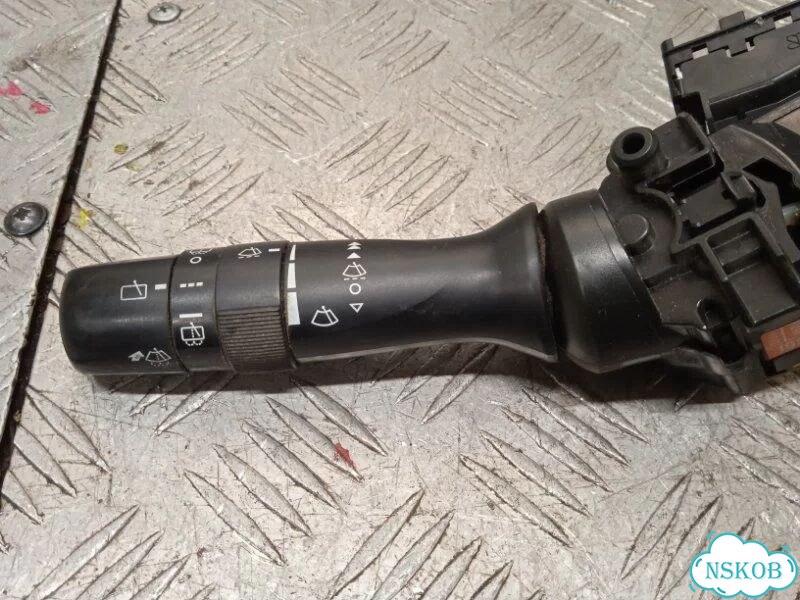 Переключатель дворников Toyota Auris ZRE152 фото 3