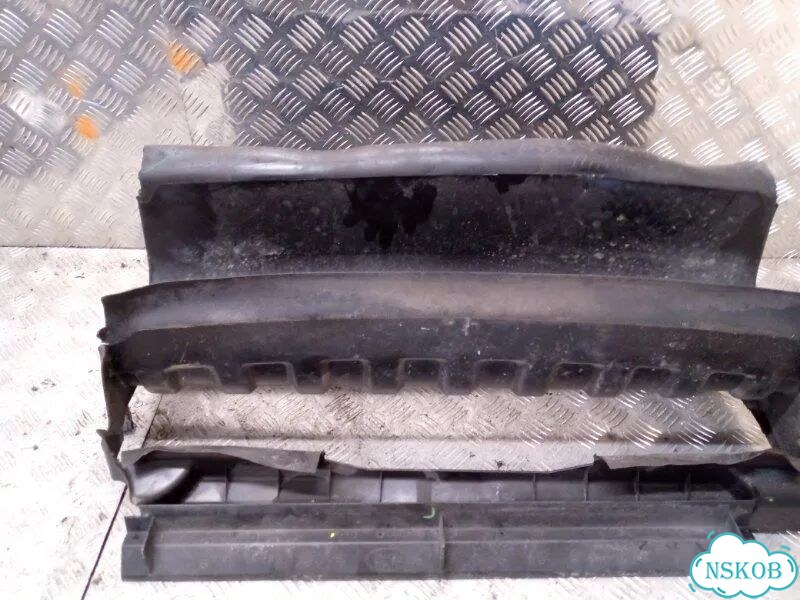 Воздухозаборник Land Rover Range Rover Sport L320 фото 1
