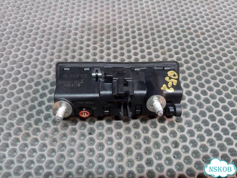 Кнопка открывания багажника с камерой Audi Q5 фото 8