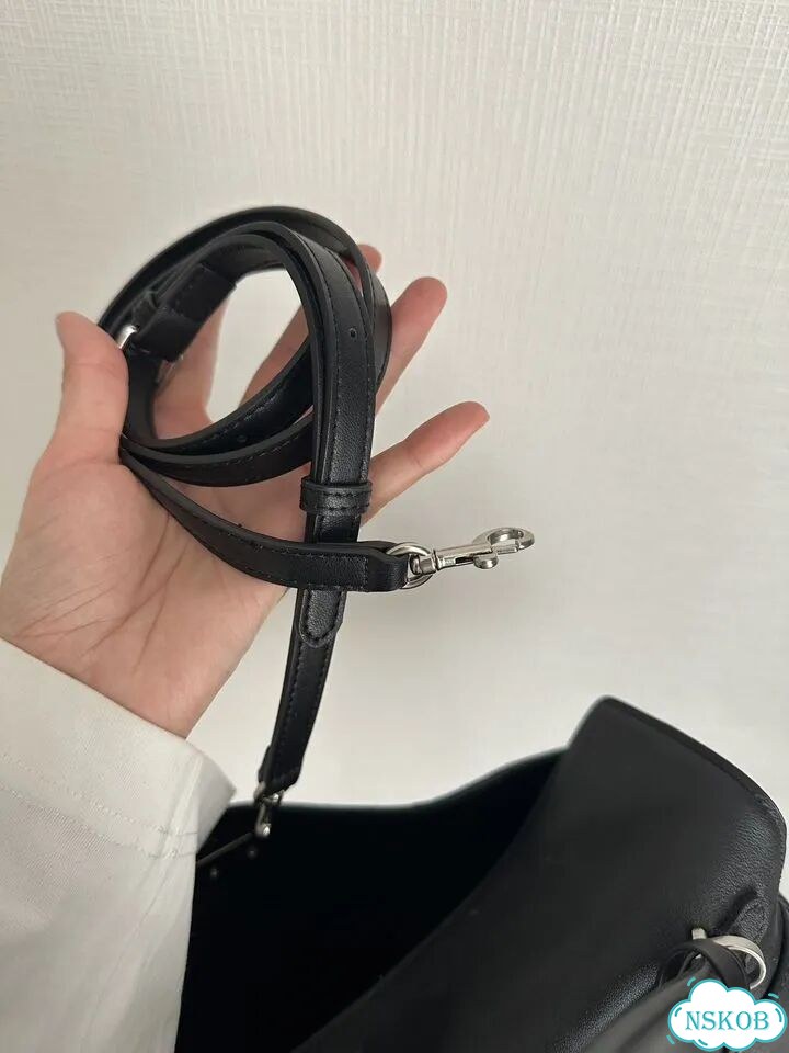 Кожаная сумка в стиле Balenciaga Rodeo новая фото 7