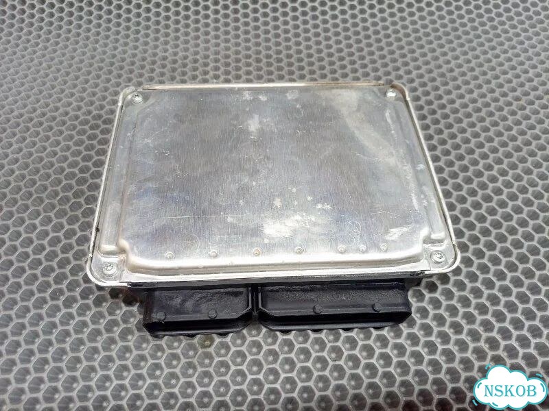 Блок упр. двс 022906032GA 3.2 BMV Touareg 02-10 фото 3