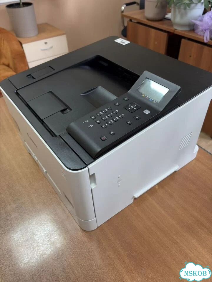 Цветной лазерный принтер Canon LBP621Cw фото 1