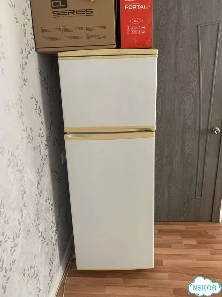 Холодильник бу. бронь фото 1