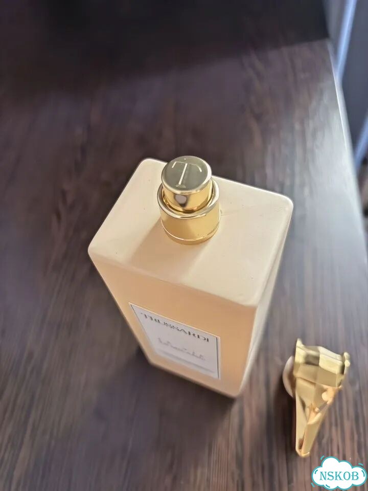 Trussardi via della spigaостаток во флаконе фото 2