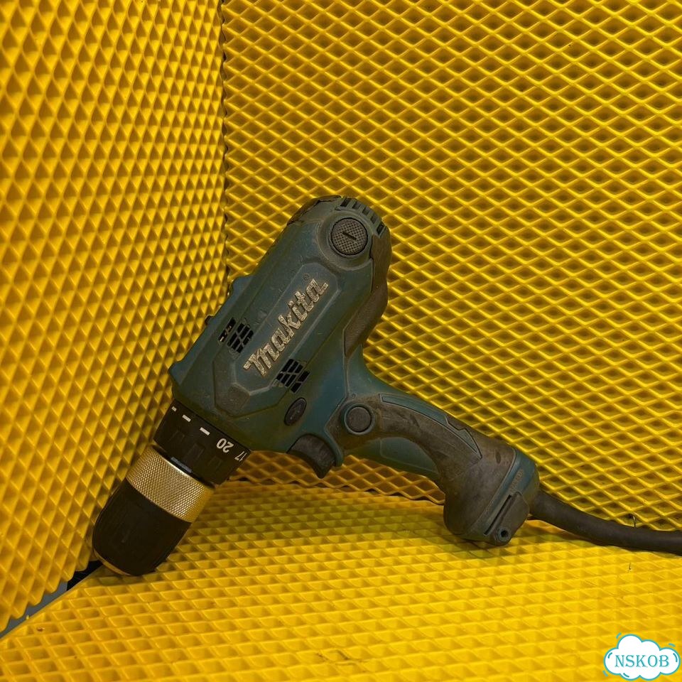 Дрель Makita DF0300 фото 1