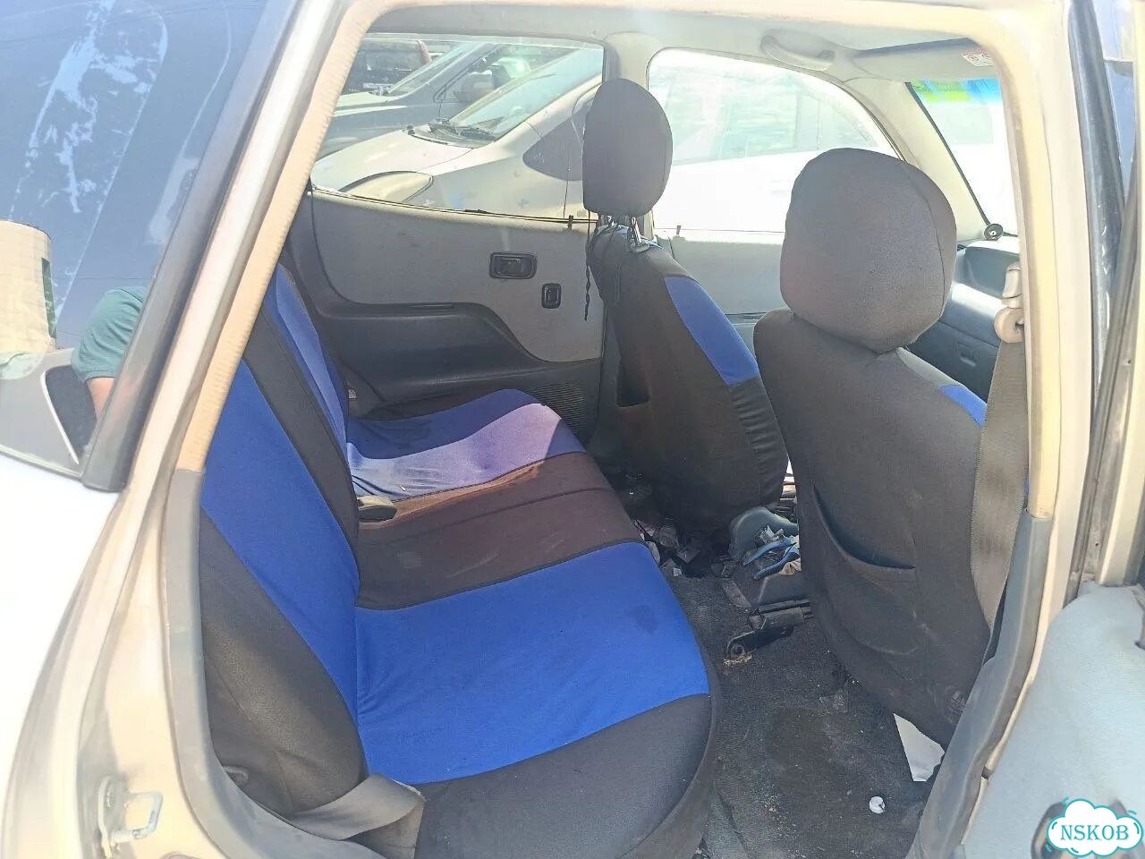 Toyota Duet 1.3 AT, 2000, битый, 250 000 км фото 7