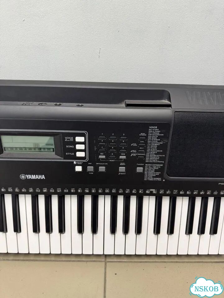 Синтезатор Yamaha (у) фото 2
