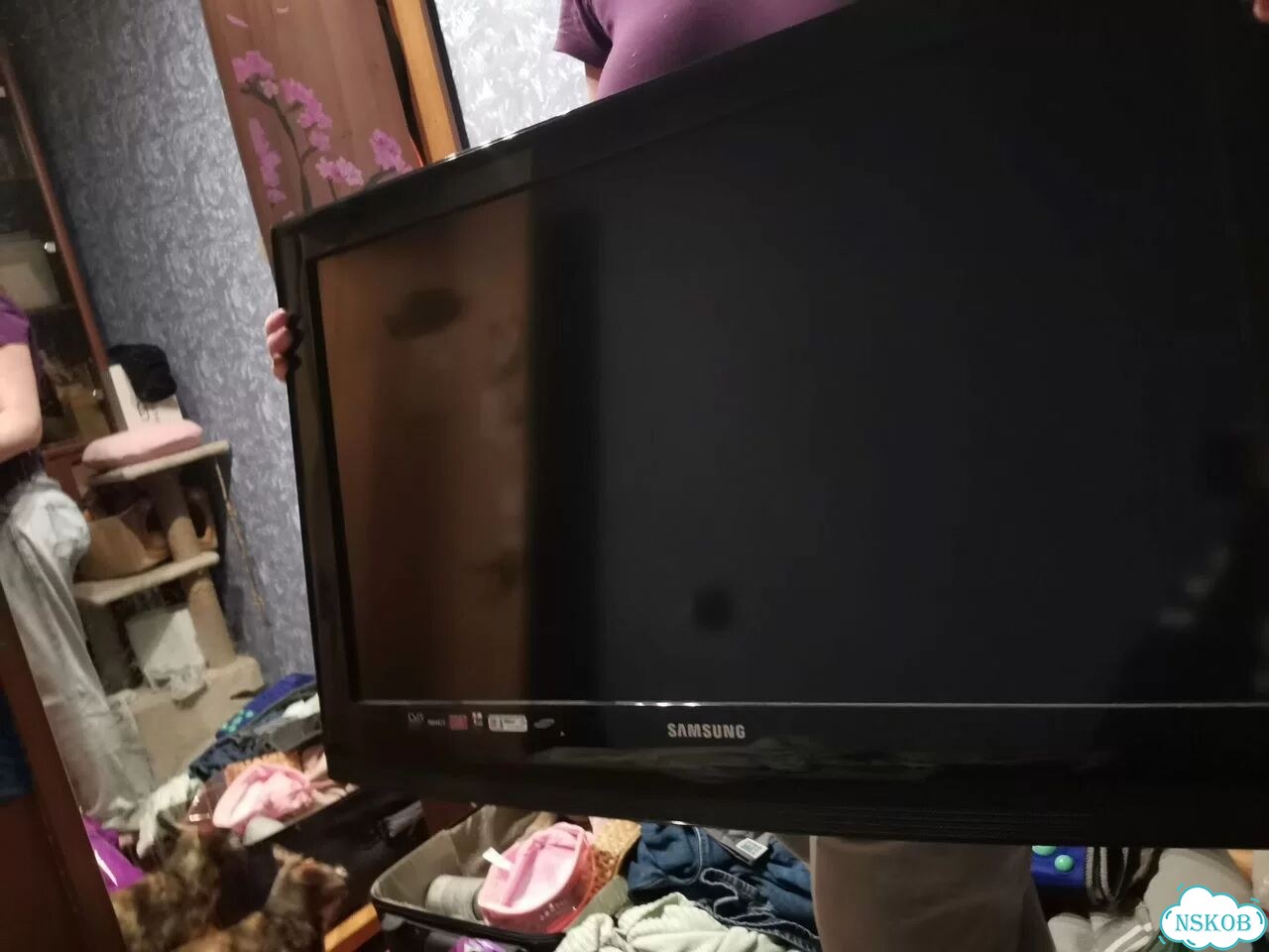 Телевизор на запчасти фото 2