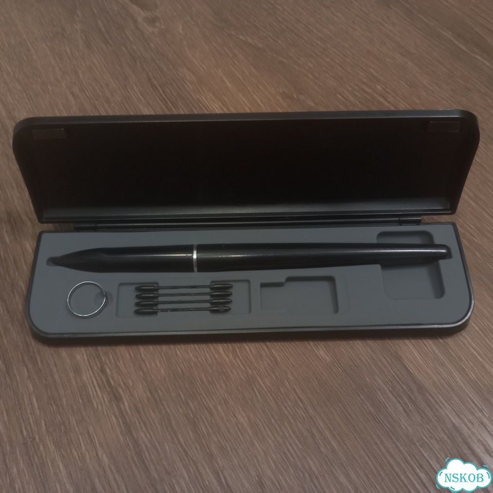 Графический планшет с экраном Huion GT-221 Pro фото 2