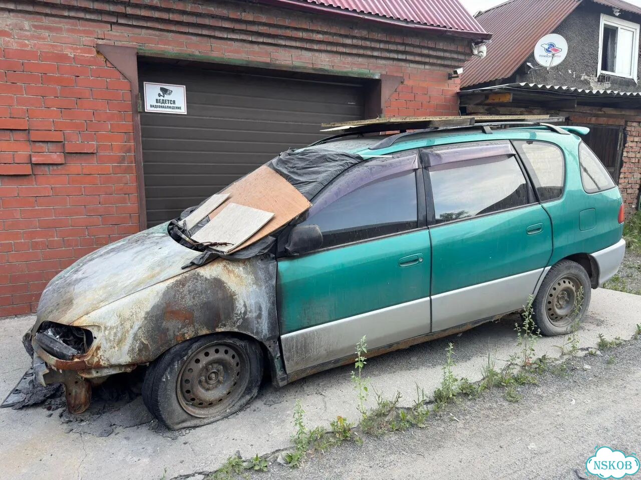 Toyota Ipsum 2.0 AT, 1996, 255 000 км фото 1