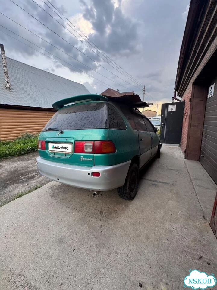 Toyota Ipsum 2.0 AT, 1996, 255 000 км фото 3