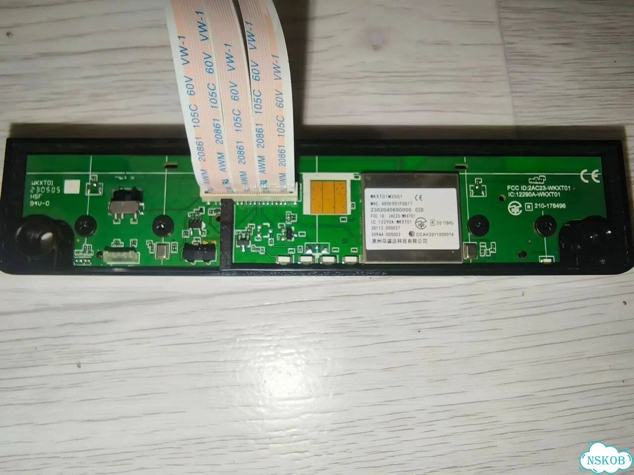 Блок беспроводной связи Wi-Fi/Bluetooth от TCL 835 фото 2