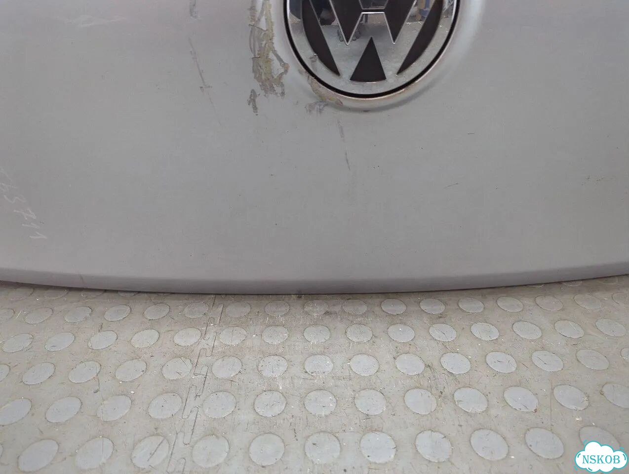 Крышка багажника Volkswagen Golf 5 фото 10