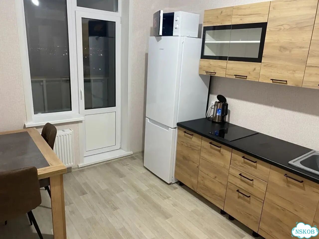 1-к. квартира, 37 м², 21/24 эт. фото 1