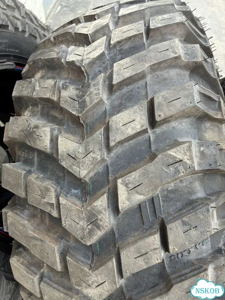 Комплект колес Maxxis Mudzilla 33*13.50-15LT фото 5