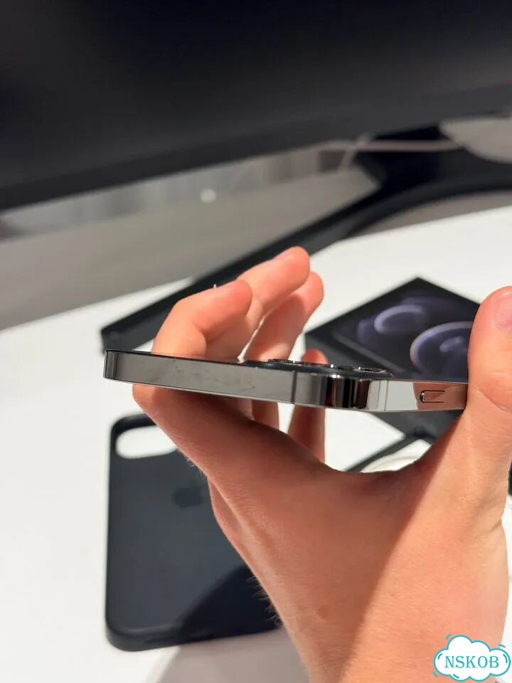 iPhone 12 Pro, 512 ГБ, SIM + eSIM фото 6