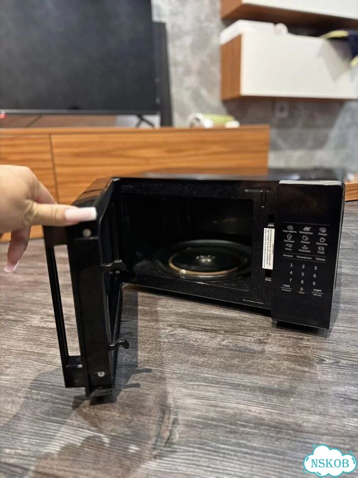 Hisense микроволновка фото 3