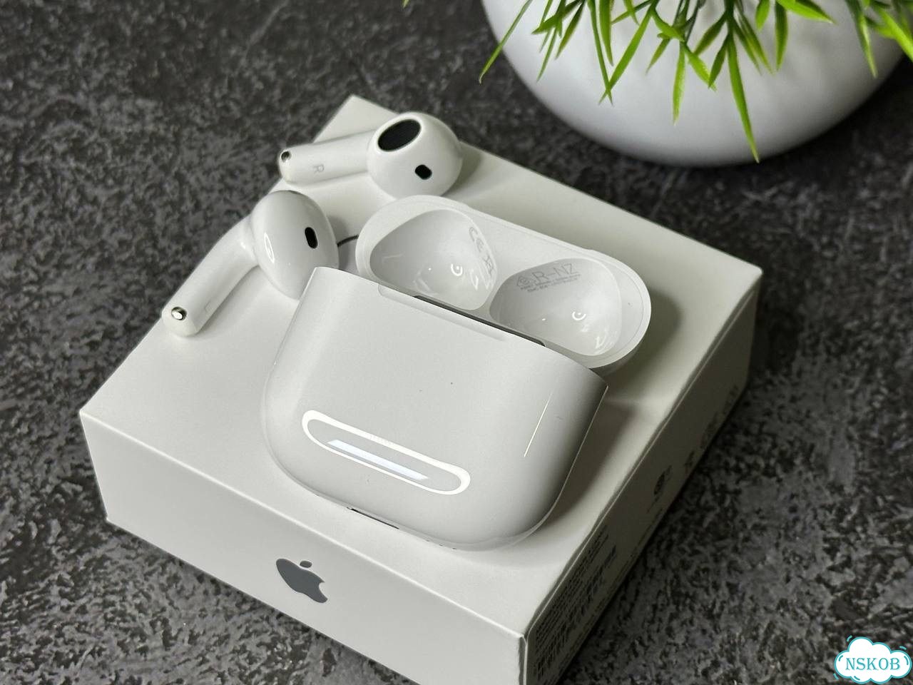 AirPods 4 premium 2026 фото 5