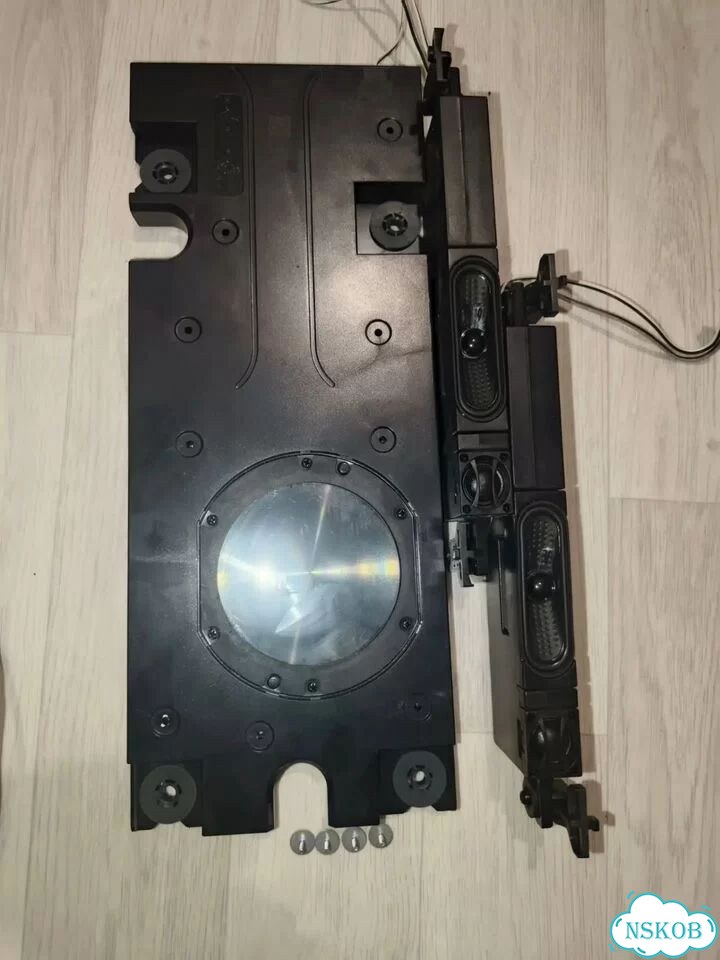 Сабвуфер и динамики от TCL 65C835 фото 1