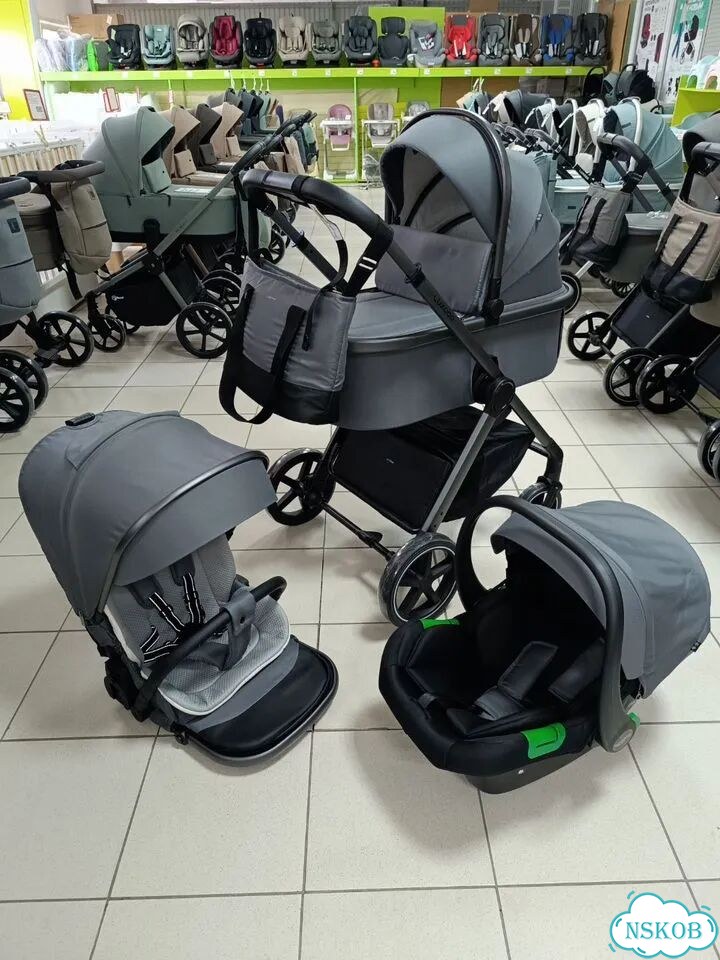 Коляска 3 в 1 модульная Luxmom 700.Новая фото 1