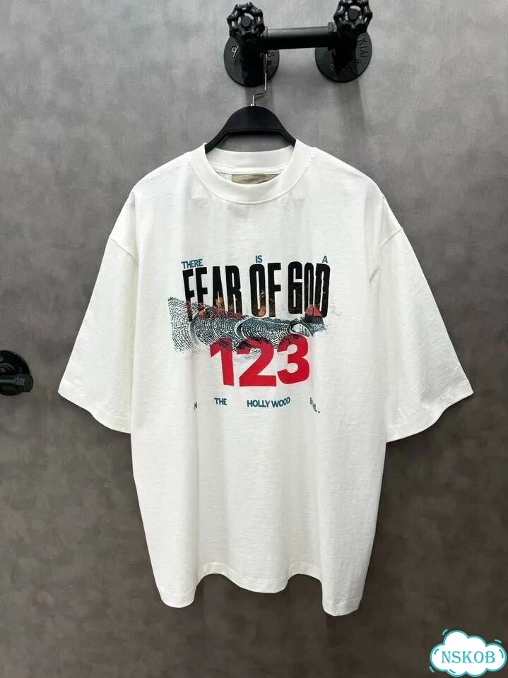 Футболка Fear of God Logo New белая фото 2