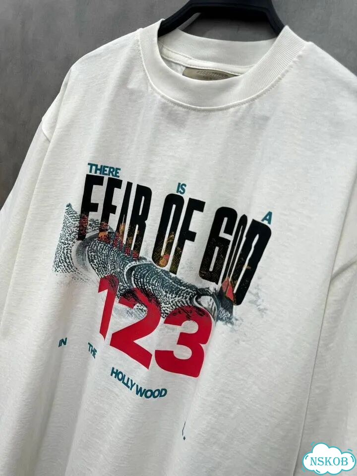Футболка Fear of God Logo New белая фото 5