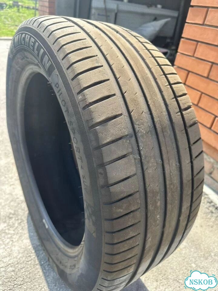 Michelin Pilot Sport 4 SUV 265/50 R20 фото 1