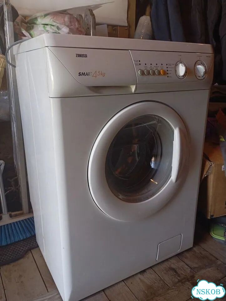 Стиральная машина Zanussi ZWS3122 фото 1