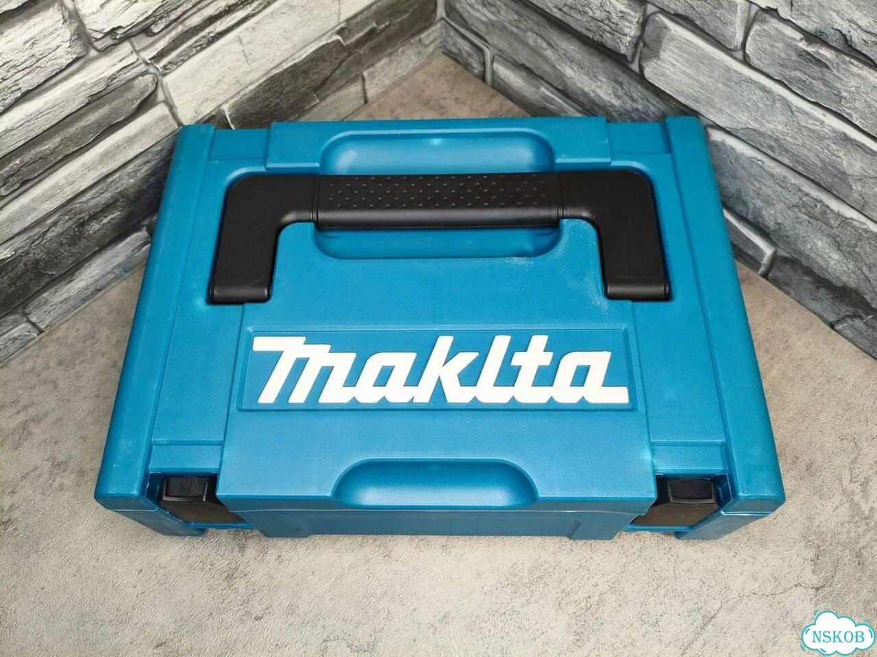 Гайковерт Makita 800 Nm бесщеточный фото 2